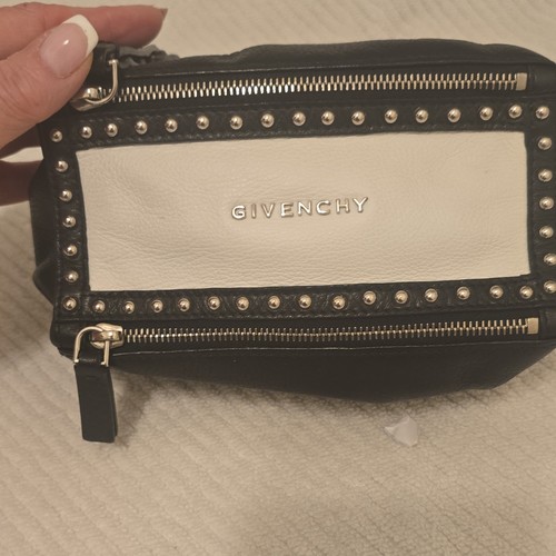 Givenchy pochette con - con, scritta