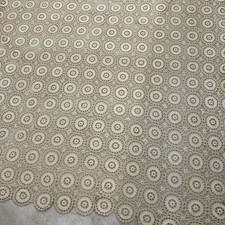 Copritavolo all'uncinetto