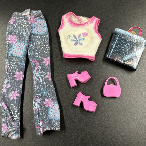 2002 barbie fashion avenue - 2002,