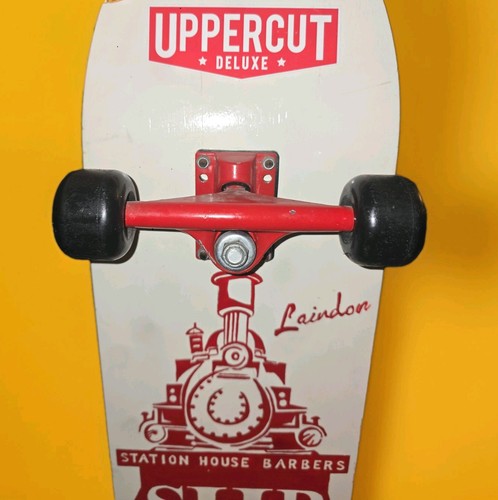 Skateboard streetline look - skateboard,