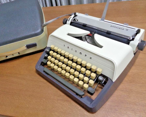 Macchina scrivere - macchina, da