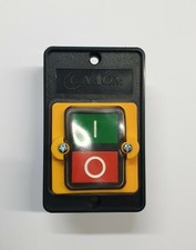 INTERRUTTORE TRIPOLARE DA