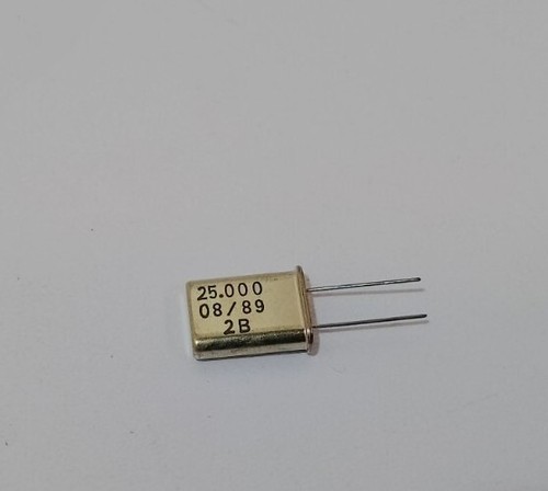 Oscillatore quarzo 2 pin - 2,
