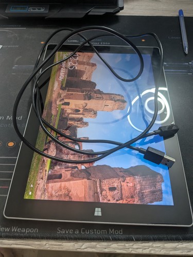 Microsoft surface 8 - 3, 10.8"