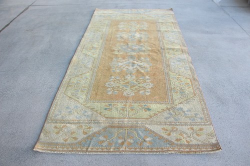 Tappeto grande turco vintage