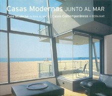 Case moderne in riva al mare