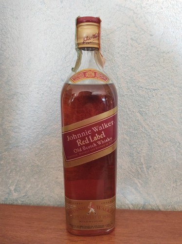 Johnnie walker red - johnnie,