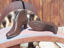 New Womens Tsubo Myla Brown