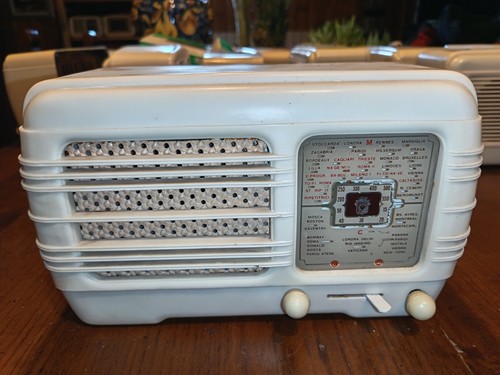 Radio valvole da comodino - radio,