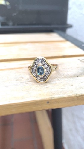 Anello vintage con zaffiro