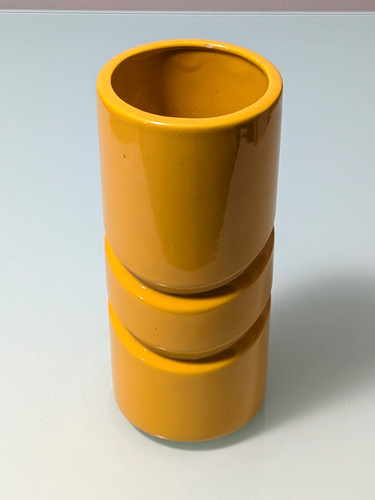Vaso giallo modernariato anni