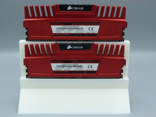 4gb corsair vengeance - 2x,
