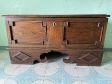 cassapanca in legno antica 