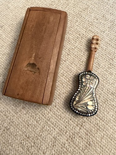 Antica chitarra messicana - , in
