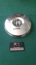 COPPA BORCHIA RUOTA ALFA ROMEO 2000 2600 SPIDER TOURING con stemma