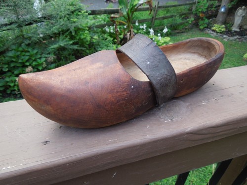 Zoccoli legno intagliato - legno,