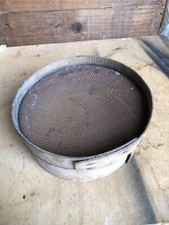 Vecchio setaccio legno - in,