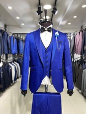 Abito uomo blu reale composto
