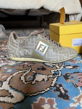 scarpe uomo Fendi