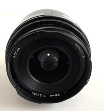 Minolta AF 35 mm f/2 obiettivo