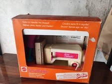 Giocattolo Vintage Macchina da Cucire Barbie Mattel 1974 con scatola