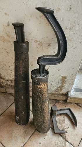 Coppia antiche incudini - coppia,