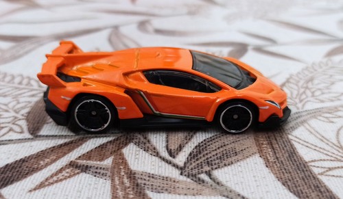 Hot wheels lamborghini veneno - wheels,