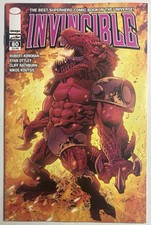 Copertina dinosauro Invincible