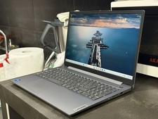 Lenovo IdeaPad Slim 3 Notebook 15.6" i5-12450H 16GB 512GB SSD Full HD Grigio