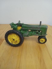 Trattore John Deere vintage in