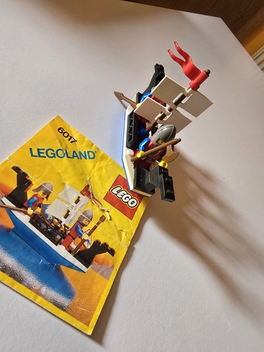 Lego castle 6017 knight - lego, knight's