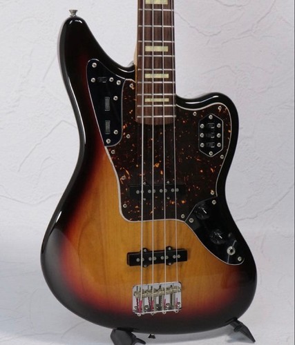 Fender japan jaguar bass