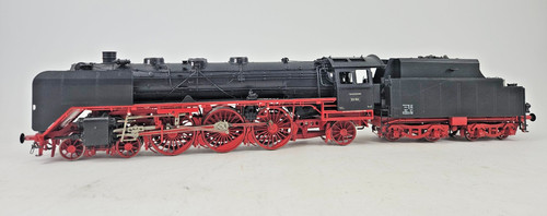 Locomotiva costruita scala - , 0