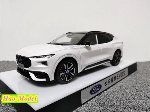 Modellino auto pressofuso 18 - auto, 1:18