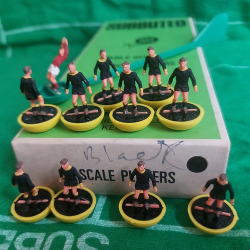 Mint subbuteo team 71 - mint,