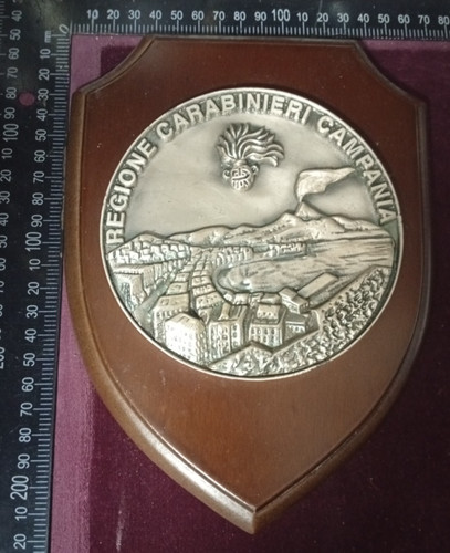 Crest carabinieri comando - crest,