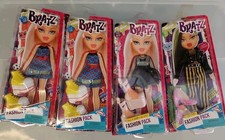 Bratz Dolls Fashion Pack (2)