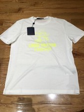 T-shirt pop up Louis Vuitton