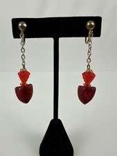 Orecchini pendenti rossi con