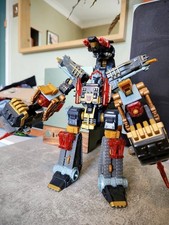 Transformers Cybertron Dark