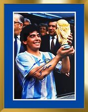 Rara foto firmata Diego Maradona, Mondiali Argentina 1986. Auto PSA