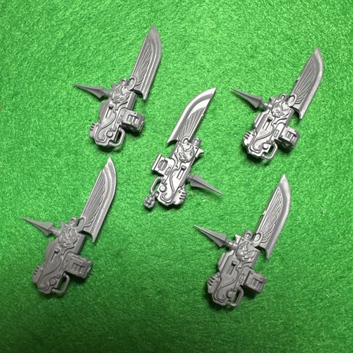 Warhammer 40k adeptus custodes - adeptus,