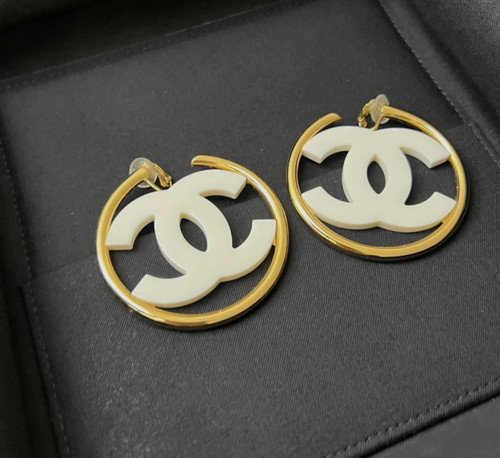 Authentic chanel 24s large - authentic,