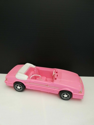 Barbie auto rosa mattel