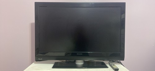 Philips 42in lcd flat screen - 42in,