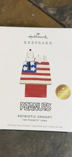 Hallmark patriotic snoopy - hallmark,
