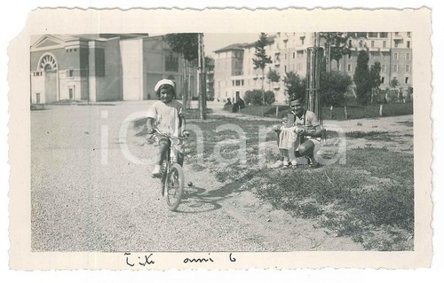 1935 milano bambina in - (?),