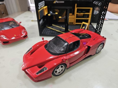 Hot wheels ferrari enzo - ferrari, 2002