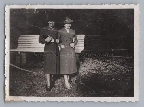 Donne 1939 striature - 2,