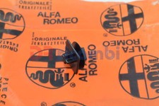 ACCESSORIO BLOCCAGGIO CARROZZERIA ALFA ROMEO D'EPOCA - ALFA ROMEO DR1731